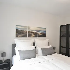 Apartment familienfreundliche Neubauwohnung mit Terrasse 