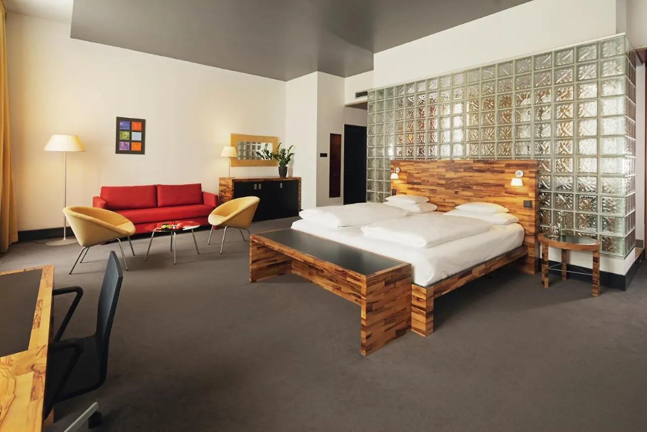 Moevenpick Hotel Berlin Am Potsdamer Platz 4*,  Németország